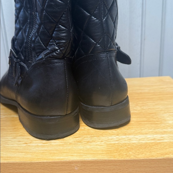 Arturo Chiang Black Quilted Fusco Boots /Size 9.5 - Picture 15 of 17